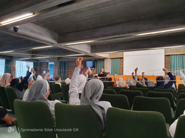 batch_sala spotkań